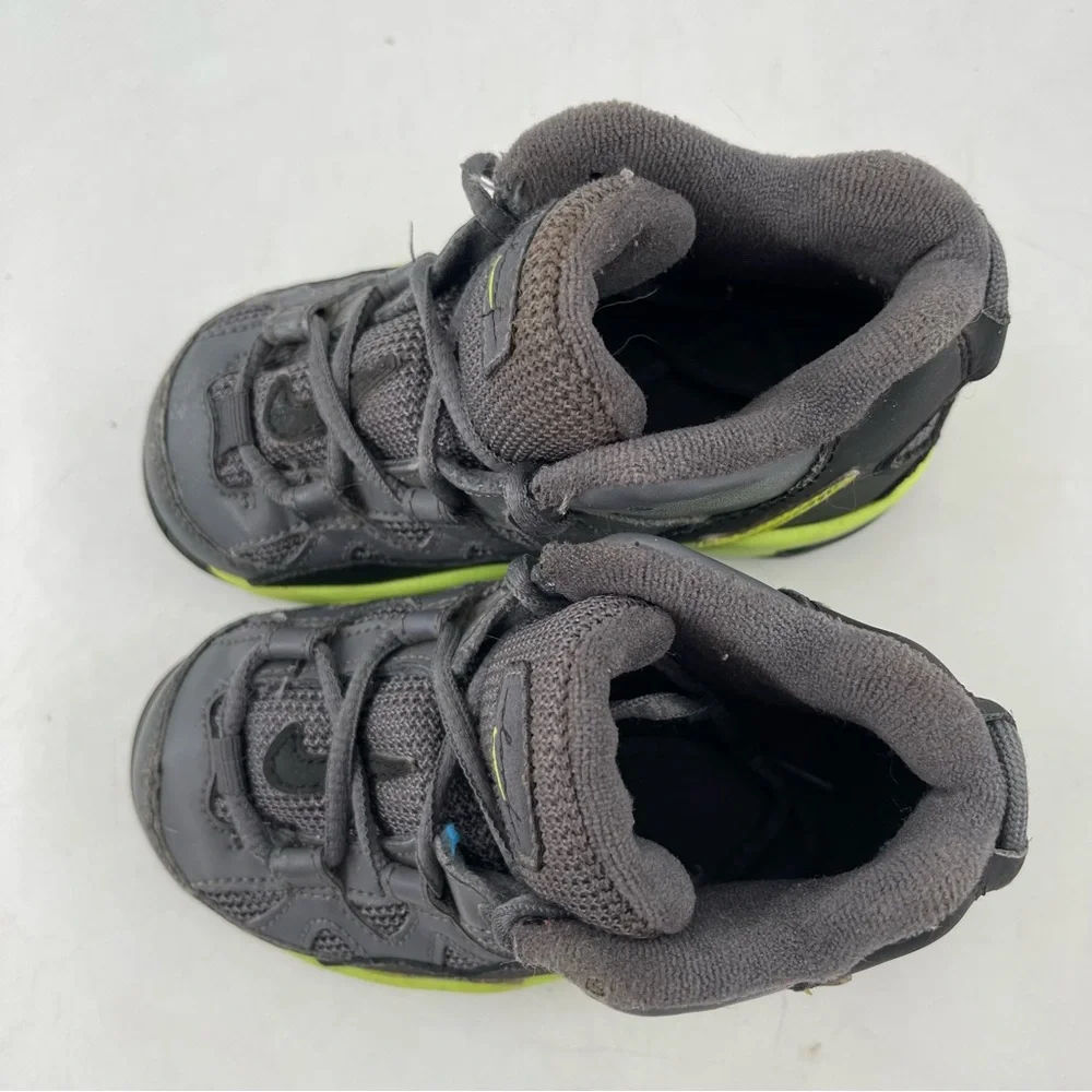 Nike Unisex Kid’s High Boots - Size 8C - Grey Yellow Sneakers Shoes